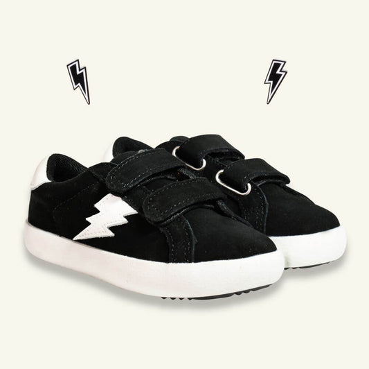 Boys Ziggy sneaker in black suede with velcro closures